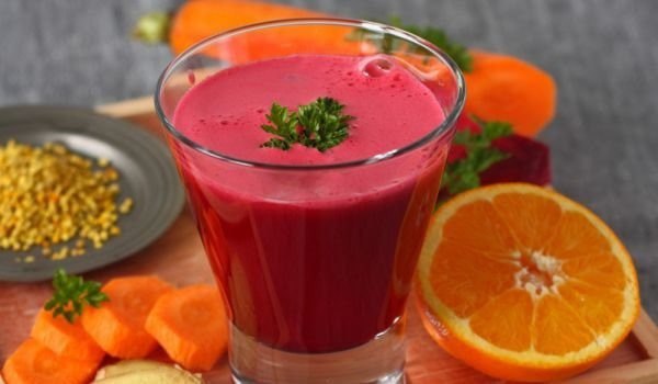 Przepis na smoothie oczyszczające wątrobę